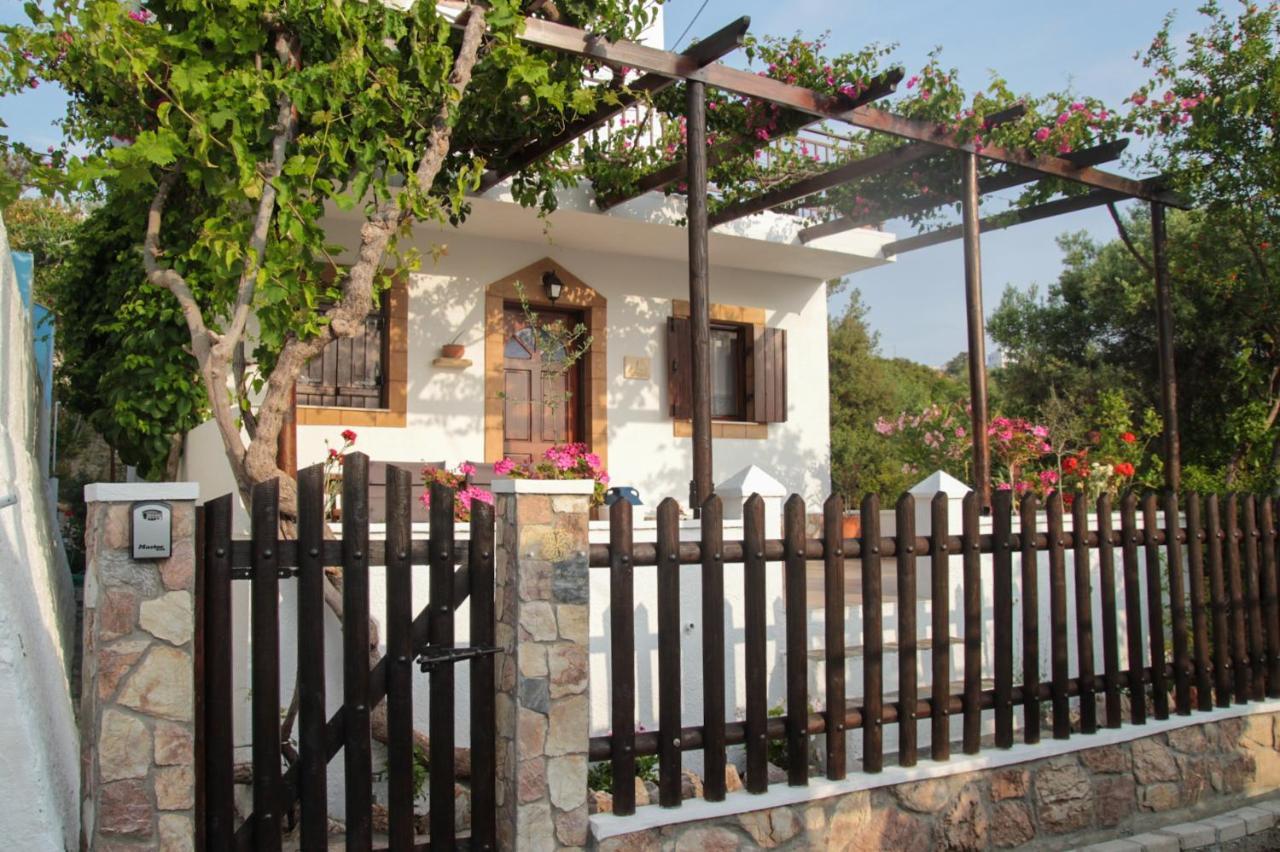 Nefeli Rhodes